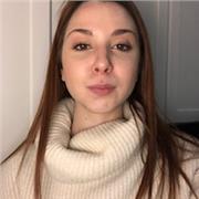 neo diplomata presso liceo delle scienze umane, frequento l’università e spartisco ripetizioni di storia, italiano, diritto